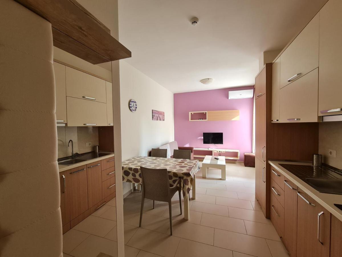 2-bedroom In Apartamento Vlorë